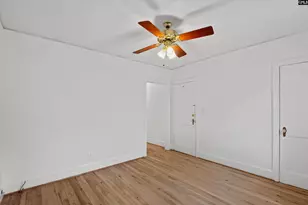2621 Kiawah Ave, Columbia, SC 29205 - Photo 14