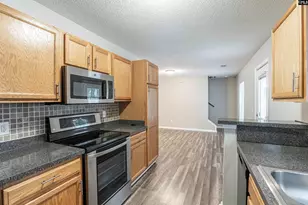 29 Wild Iris Ct, Columbia, SC 29209 - Photo 12