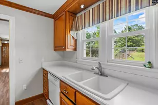 201 Sandhurst Rd, Columbia, SC 29210 - Photo 12