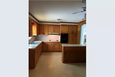 2415 Oak Ln, Camden, SC 29020 - Photo 2
