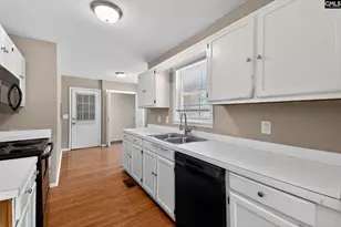 231 Sparkleberry Ln, Columbia, SC 29229 - Photo 12