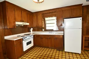 3555 Maybinton Rd, Whitmire, SC 29178 - Photo 6