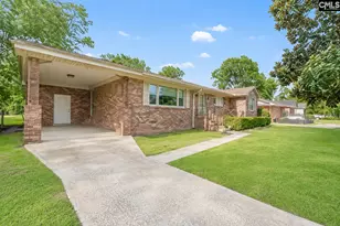 1015 Haven Dr, Columbia, SC 29209 - Photo 2