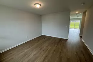 3062 Hallsdale Dr, Elgin, SC 29045 - Photo 2