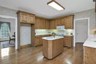 145 Char Oak Dr, Columbia, SC 29212 - Photo 10