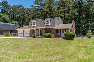 5912 Yorkshire Dr, Columbia, SC 29209 - Photo 2