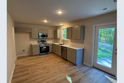 204 Rockcreek Road, Columbia, SC 29203 - Photo 4
