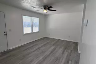 805 Central Dr, West Columbia, SC 29169 - Photo 10
