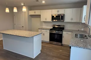 3071 Hallsdale Dr, Elgin, SC 29045 - Photo 2