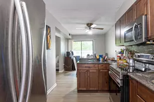 393 Hickory Hill Dr, Columbia, SC 29210 - Photo 10