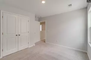 3083 Hallsdale Dr, Elgin, SC 29045 - Photo 24