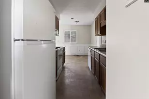 326 Rockingham Rd, Columbia, SC 29223 - Photo 12