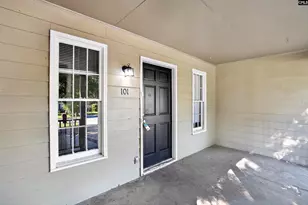 101 Roost Rd, Hopkins, SC 29061 - Photo 10