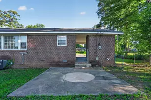 1640 Woodford Rd, Columbia, SC 29209 - Photo 2