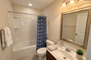 210 Favorite Ct, West Columbia, SC 29170 - Photo 10