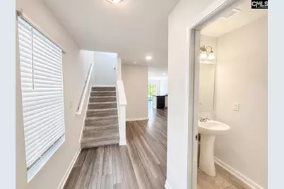 129 Kings Parish Court, Columbia, SC 29209 - Photo 2