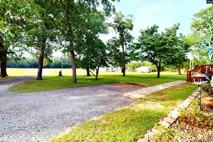 965 Crystal Springs Dr, Pelion, SC 29123 - Photo 4