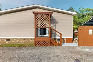 965 Crystal Springs Dr, Pelion, SC 29123 - Photo 46