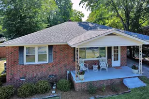 621 Hook Ave, West Columbia, SC 29169 - Photo 1