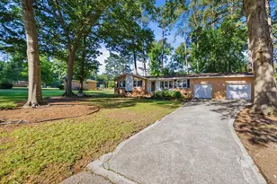 138 Morningside Dr, Columbia, SC 29210 - Photo 2