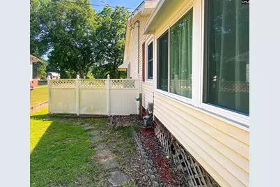 201 McDonald, Whitmire, SC 29178 - Photo 24