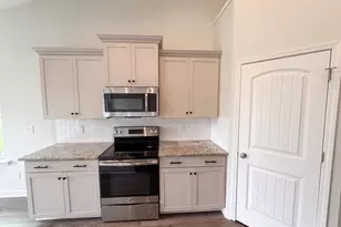 345 Hollow Cove Rd, Chapin, SC 29036 - Photo 6