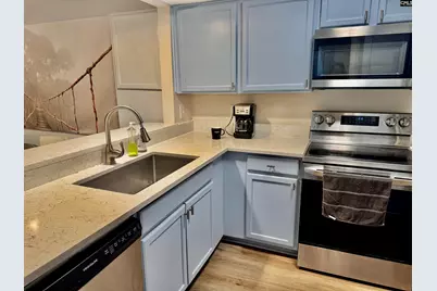 448 Deerwood Street 4C, Columbia, SC 29205 - Photo 16