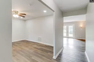 611 N Eden Dr, Cayce, SC 29033 - Photo 4