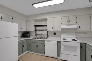 1100 Skyland Dr, Columbia, SC 29210 - Photo 12