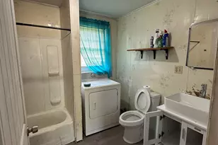 1136 Main St, West Columbia, SC 29170 - Photo 6