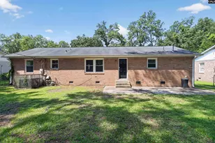 3725 Harrogate Rd, Columbia, SC 29210 - Photo 2