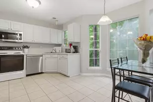137 Highland Creek Ln, West Columbia, SC 29212 - Photo 12