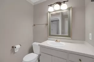 17 Old Woodlands Ct, Columbia, SC 29209 - Photo 46