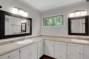 17 Old Woodlands Ct, Columbia, SC 29209 - Photo 32