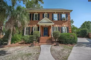 17 Old Woodlands Ct, Columbia, SC 29209 - Photo 1