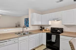 398 Fox Squirrel Cir, Columbia, SC 29209 - Photo 8
