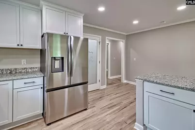 1601 Sunnyside Drive, Cayce, SC 29033 - Photo 8