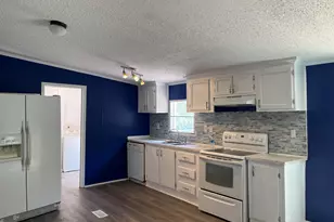 2091 W E Jeffcoat Rd, Pelion, SC 29123 - Photo 28