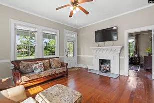 626 E Hampton St, Olanta, SC 29114 - Photo 8
