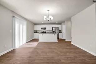 1718 Dominion Dr, Columbia, SC 29209 - Photo 10