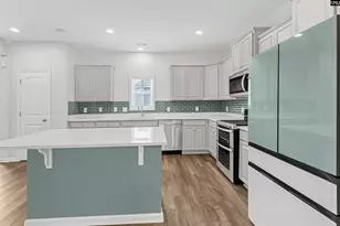 728 Bustling Br Ln, Elgin, SC 29045 - Photo 8