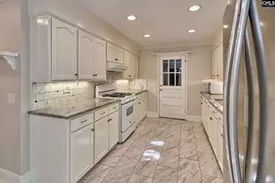 3608 Old Lamplighter Rd, Columbia, SC 29206 - Photo 10
