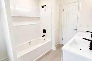 1218 Fredericksburg Dr S, Lugoff, SC 29078 - Photo 20