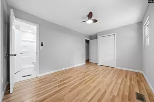 1040 E Sherwood Dr, Sumter, SC 29153 - Photo 18