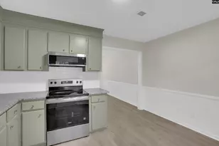 3908 Persimmon St, Columbia, SC 29205 - Photo 12