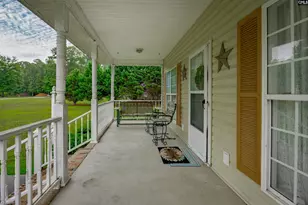 235 Sorin Cir, Elloree, SC 29047 - Photo 6