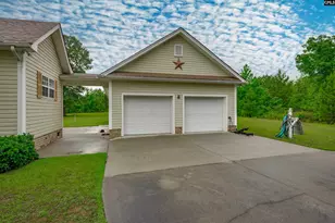 235 Sorin Cir, Elloree, SC 29047 - Photo 4