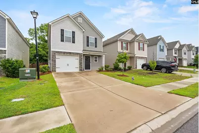 1069 Crescent Moon Loop, Hopkins, SC 29061 - Photo 4