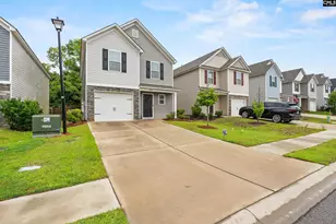1069 Crescent Moon Loop, Hopkins, SC 29061 - Photo 4