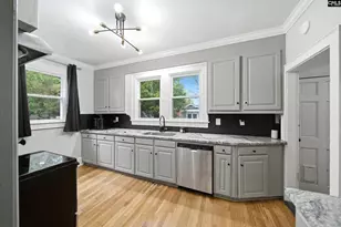 612 Howard St, Columbia, SC 29205 - Photo 8